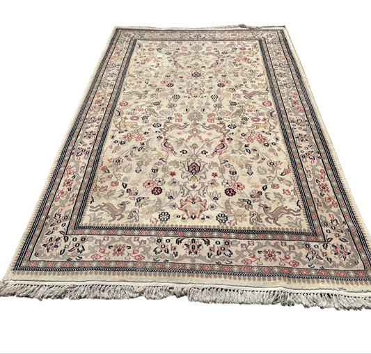 Item #911 Persian Rug 5'x8'5"