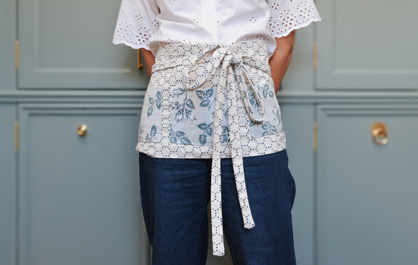 Item #930 Beige and Blue JED Apron