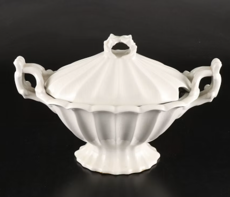 Item 920 Red Cliff Ironstone Tureen and Ladle