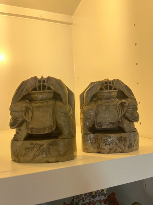 694 Stone Elephant Book Ends – Pair