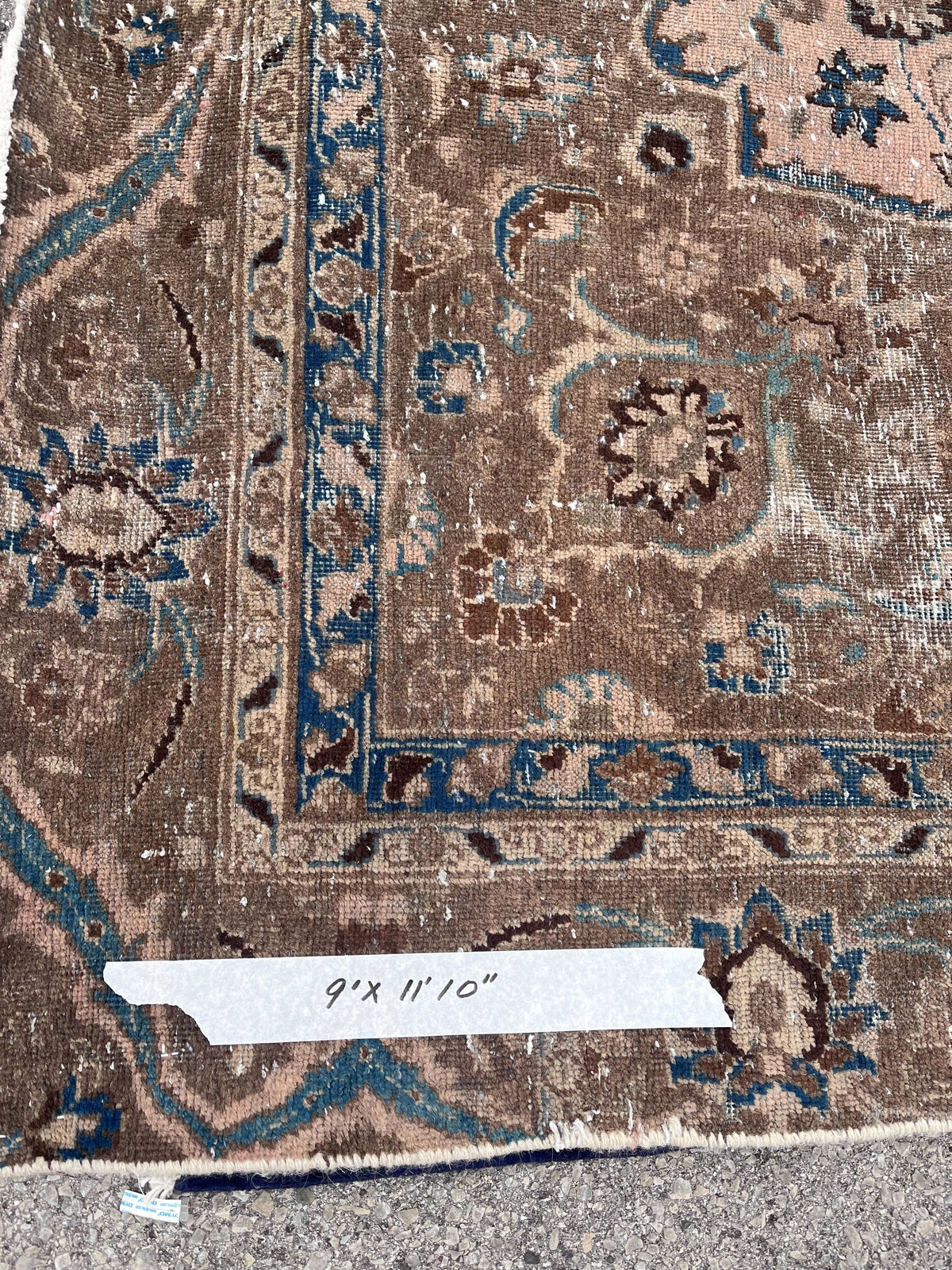 Item #766 9'3 x 11'7 Hand-Knotted Persain Tabriz Area Rug