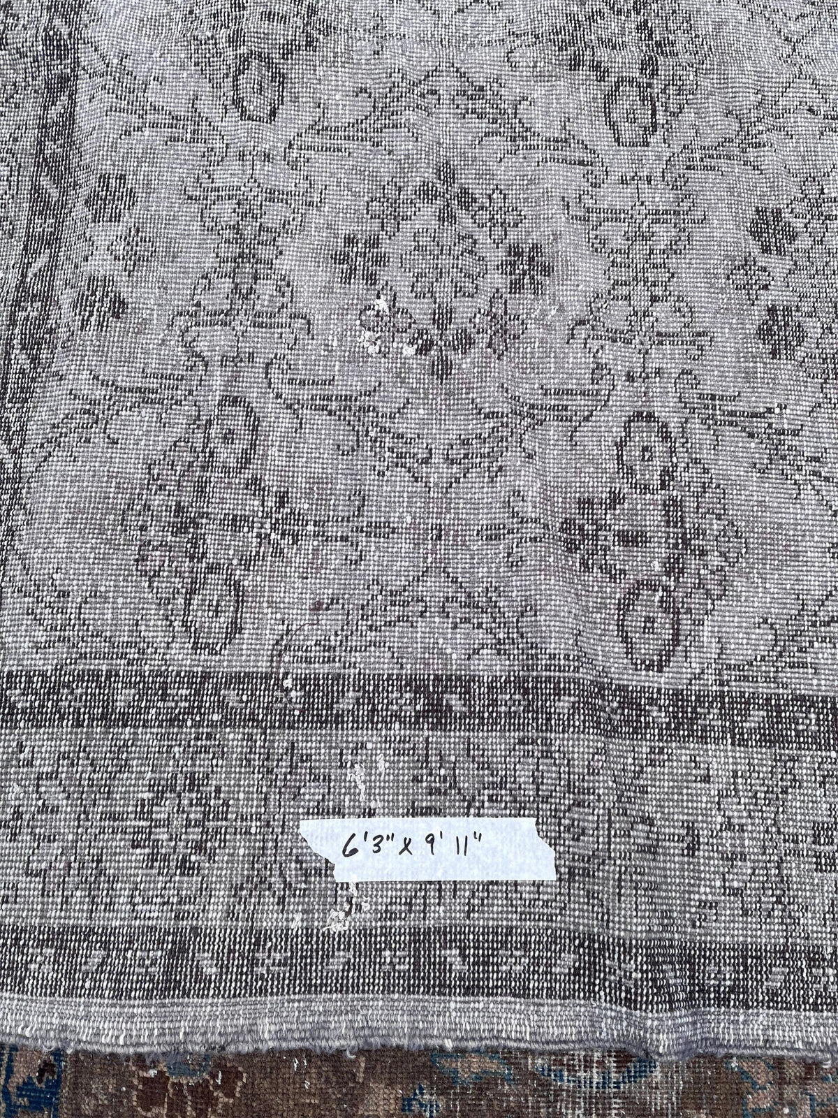 Item #762 6'3 x 9'11 Hand-Knotted Persian Area Rug